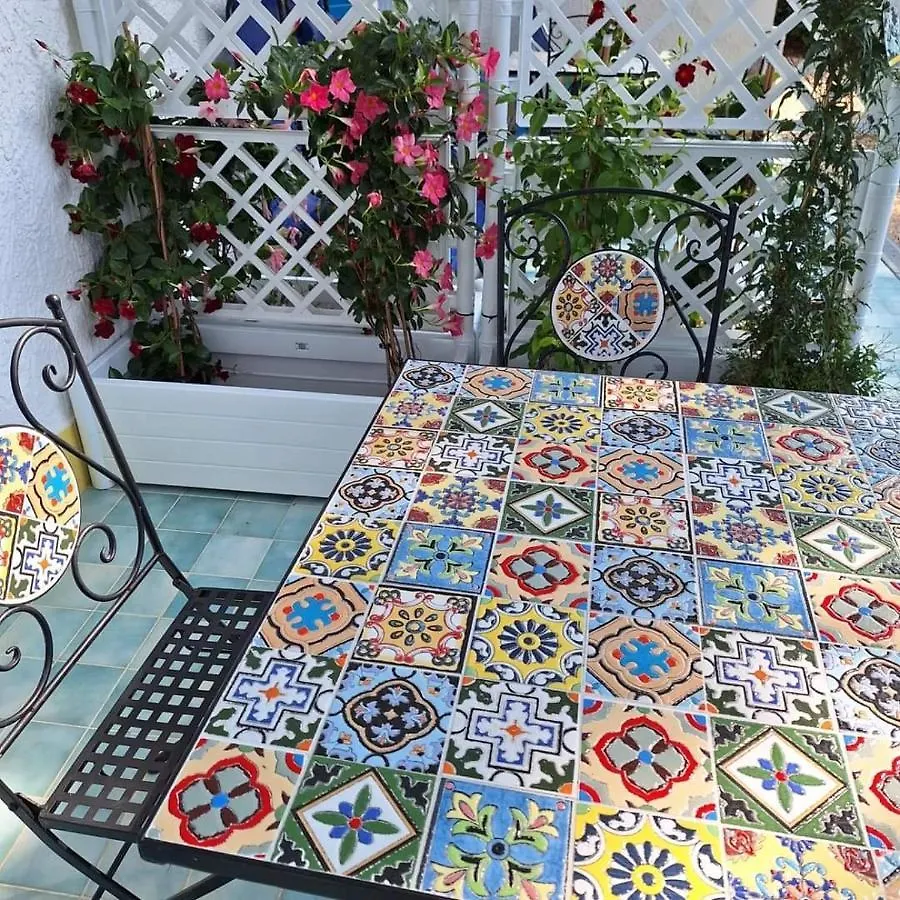 Suite House L'Isola Che Non C'E Fontane Bianche 2*,  Italy
