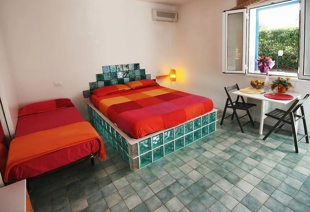 Bed & Breakfast Suite House L'Isola Che Non C'E Fontane Bianche